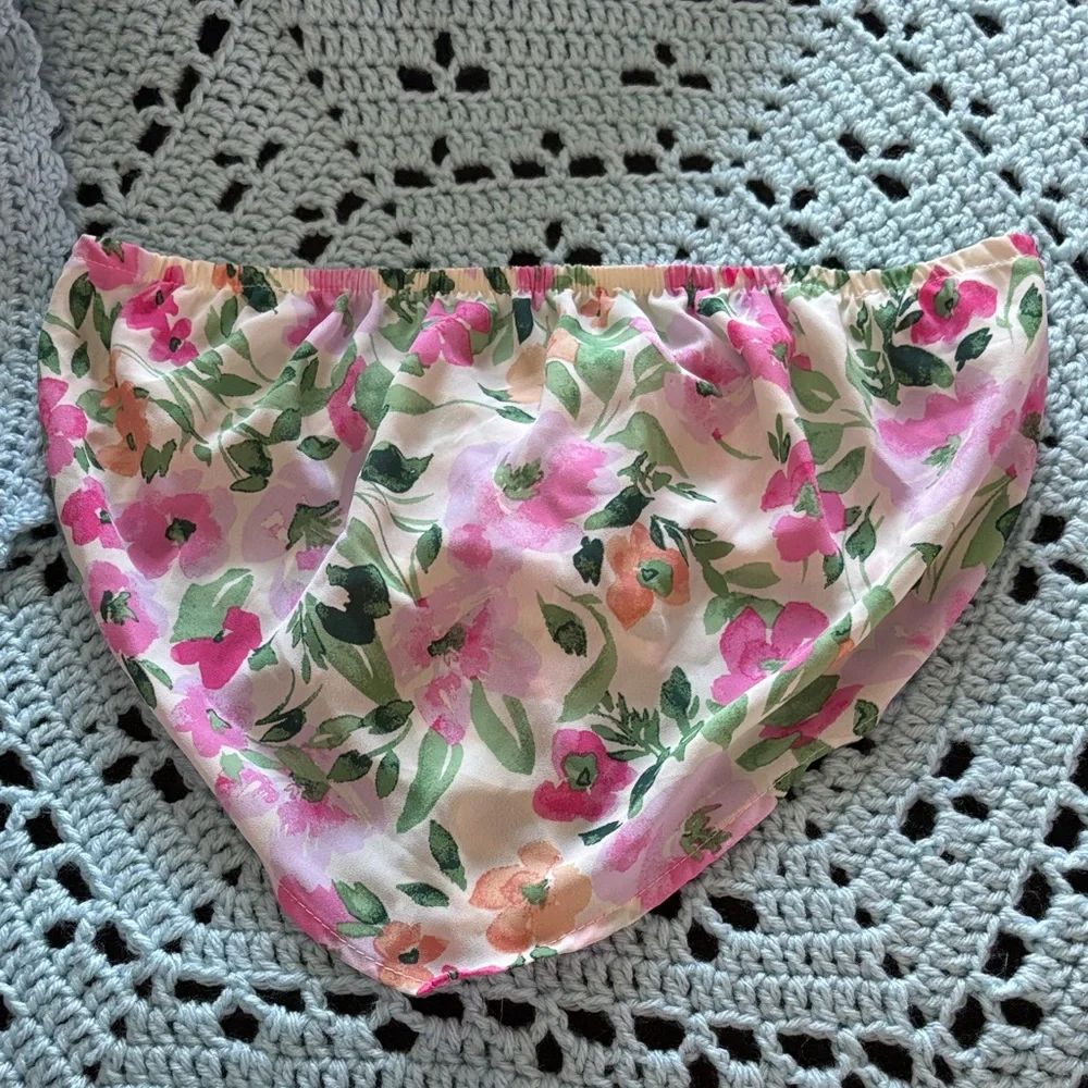 Floral Cropped Top